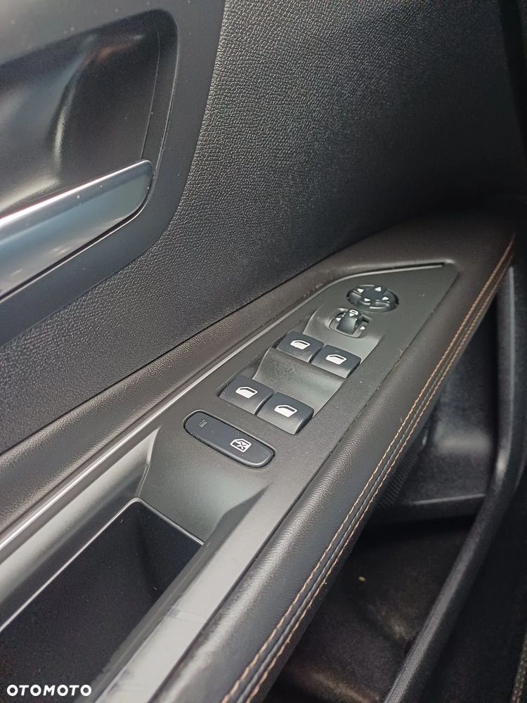 Peugeot 3008 BlueHDi 130 Stop & Start EAT8 GT - 14