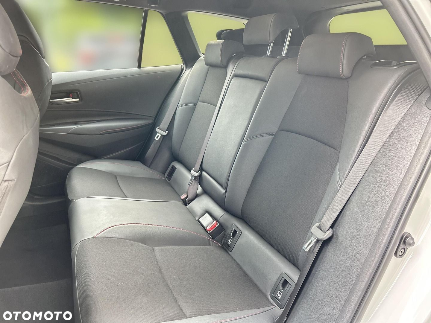 Toyota Corolla - 22