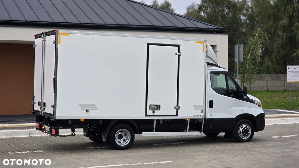Iveco DAILY 3.0 150KM  50C15❗❗CHŁODNIA 8 EP / AGREGAT THERMOKING / ZABUDOWA IGLOOCAR  / FULL OPCJA  / SKRZYNIA MANUALNA / BLIŹNIAKI / SALON POLSKA / 35C15 50C15 - 16