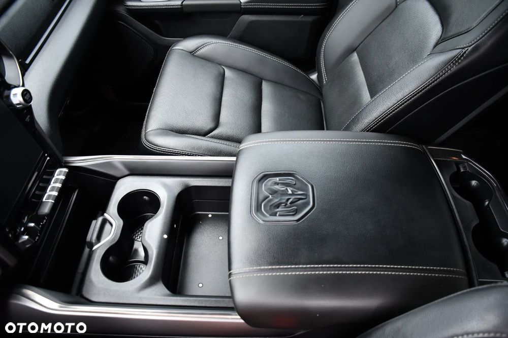 RAM 1500 Crew Cab Longhorn - 34
