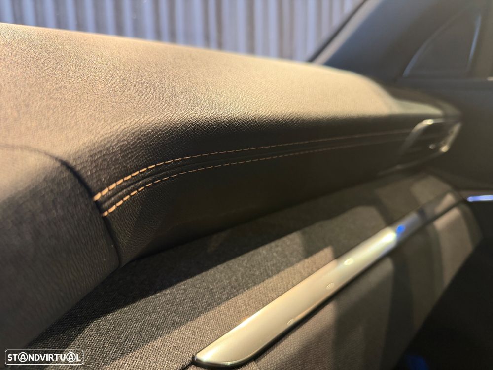 Peugeot 3008 1.5 BlueHDi GT Line EAT8 - 45