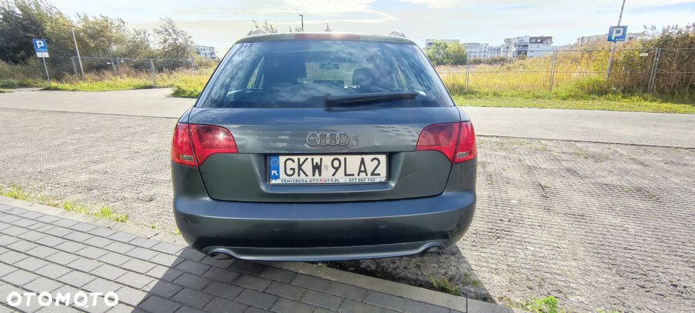 Audi A4 Avant - 6
