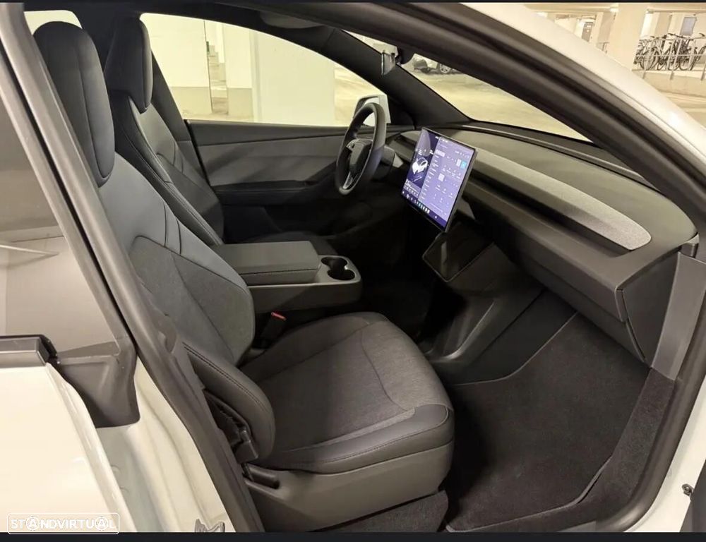 Tesla Model Y Tração Traseira - 7
