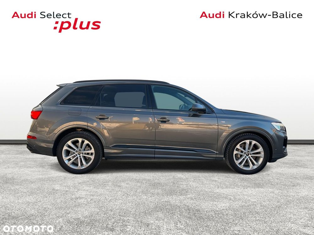 Audi Q7 - 7