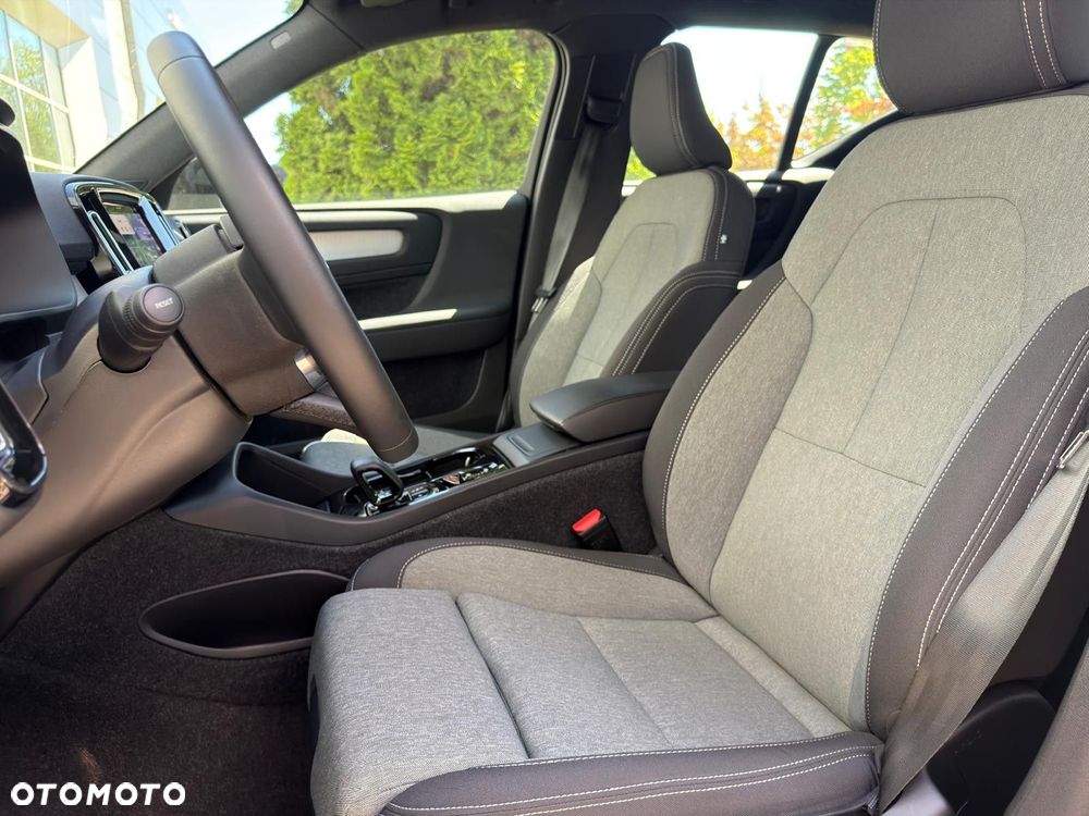 Volvo XC 40 - 9