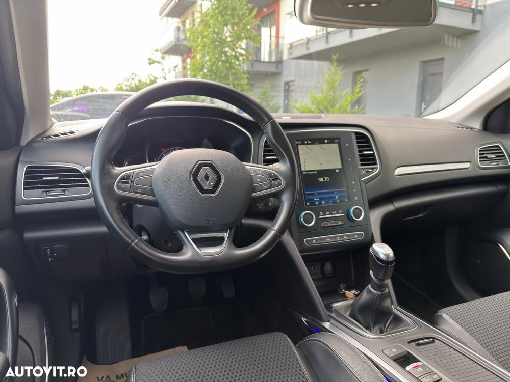 Renault Megane - 7