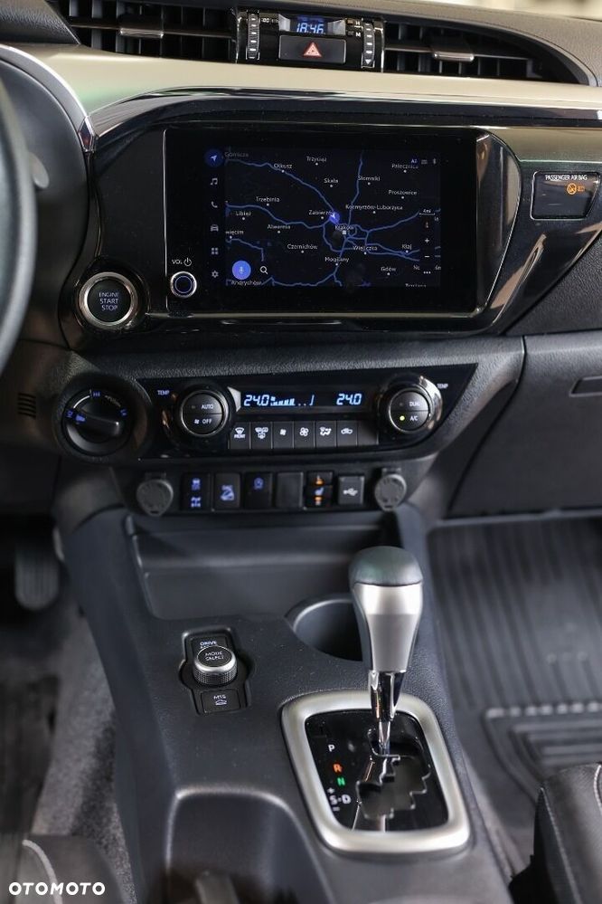 Toyota Hilux - 20