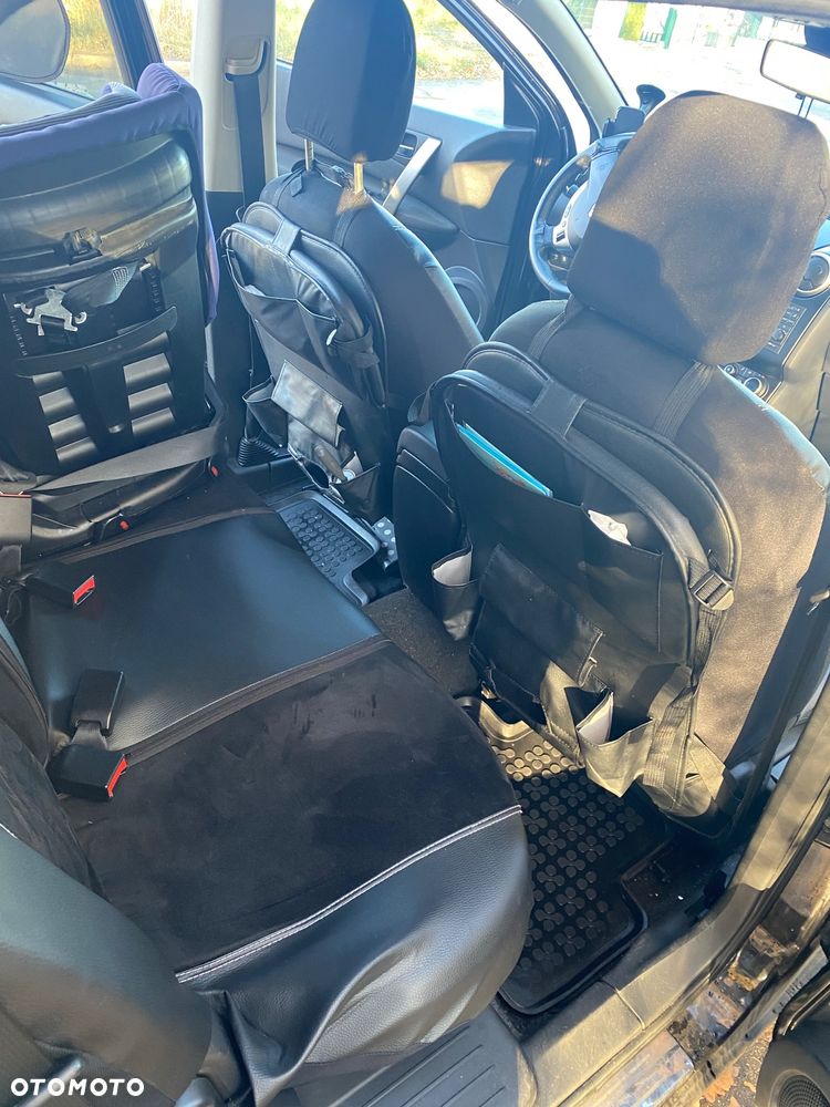 Nissan Qashqai+2 - 29