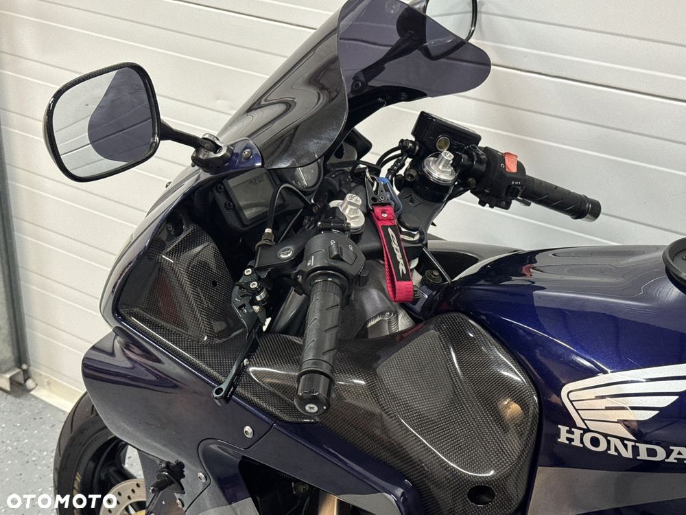 Honda CBR - 25