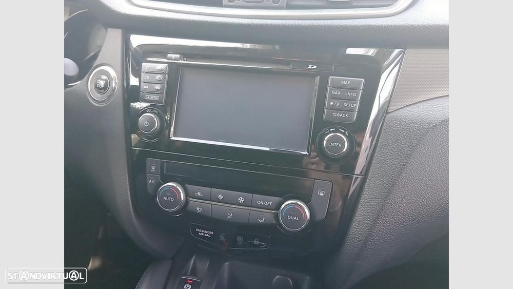 Nissan Qashqai 1.5 dCi Tekna - 22