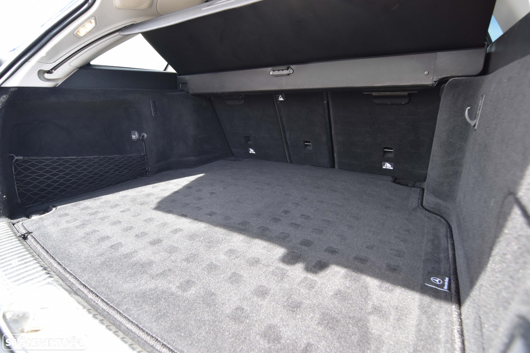 Mercedes-Benz C 200 ver-d-be-edition-avantgarde-aut- - 33