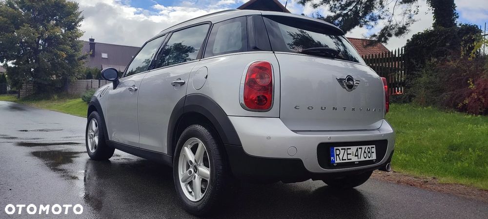 MINI Countryman One D - 3