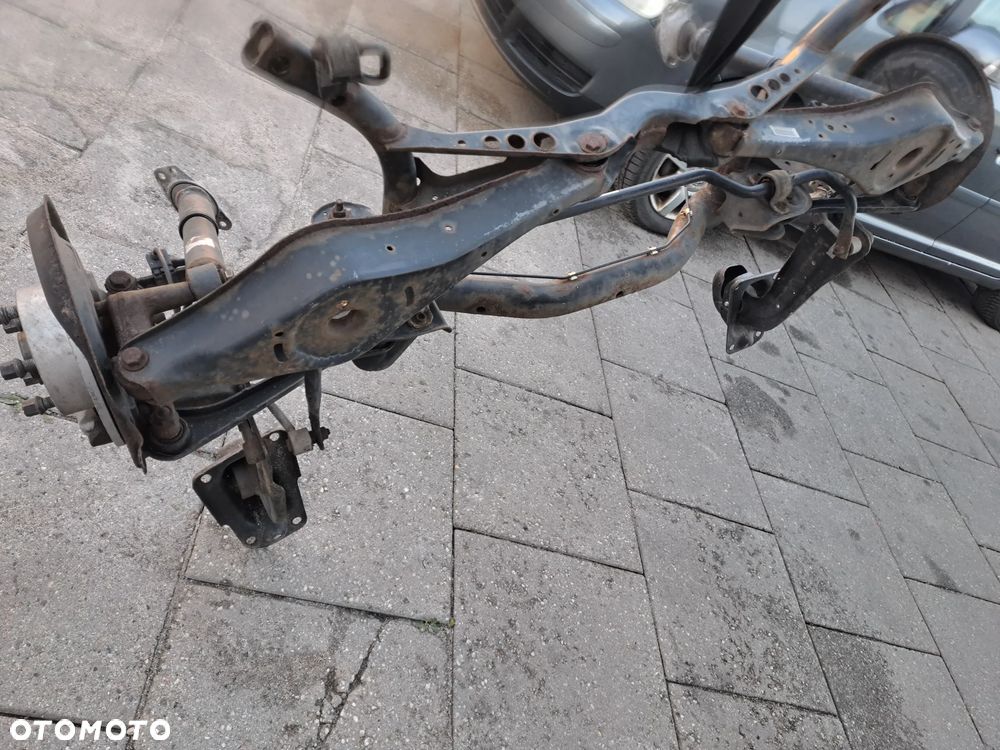 Volkswagen Touran kompletna belka tylnego zawieszenia 1K0505315BF ZDROWA !! - 14