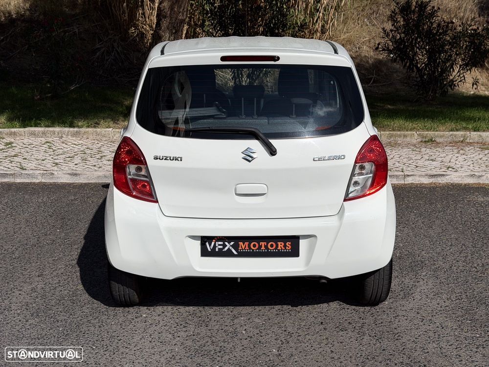 Suzuki Celerio 1.0 GL - 21