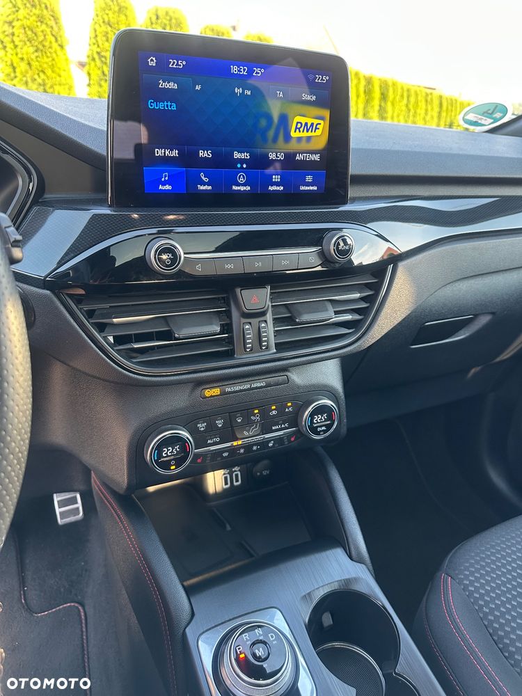 Ford Kuga - 20