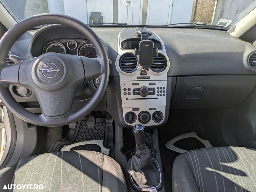 Opel Corsa 1.3 CDTI Cosmo - 8
