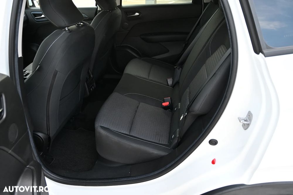 Renault Arkana E-TECH 145 Evolution - 13