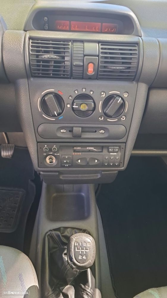 Opel Corsa 1.2 Swing - 14