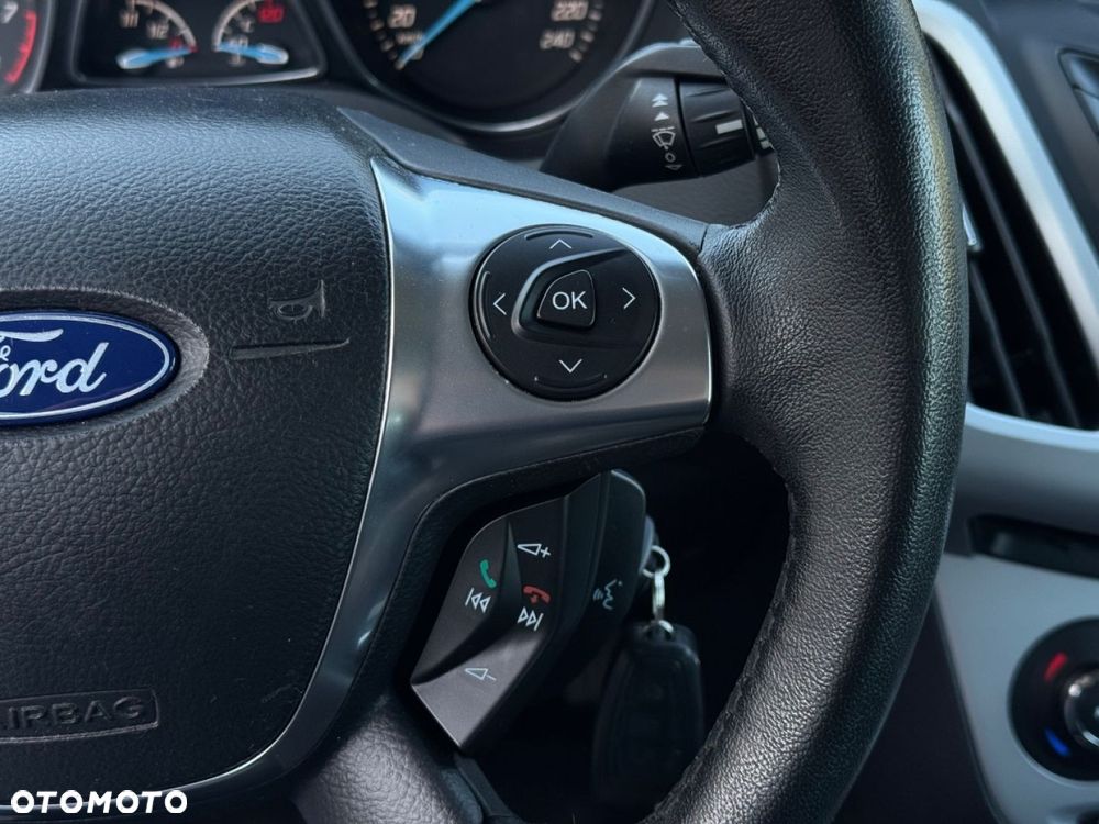 Ford Focus - 16