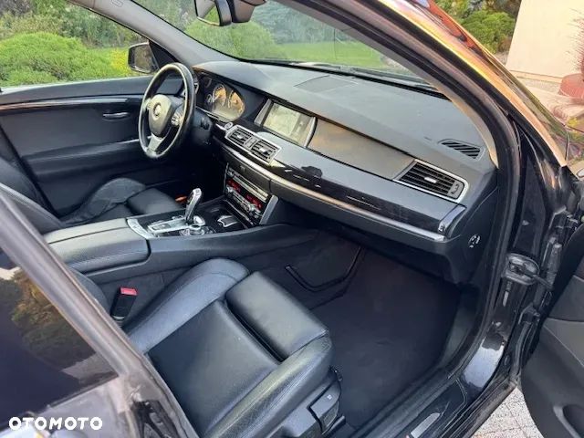 BMW Seria 5 530d - 17