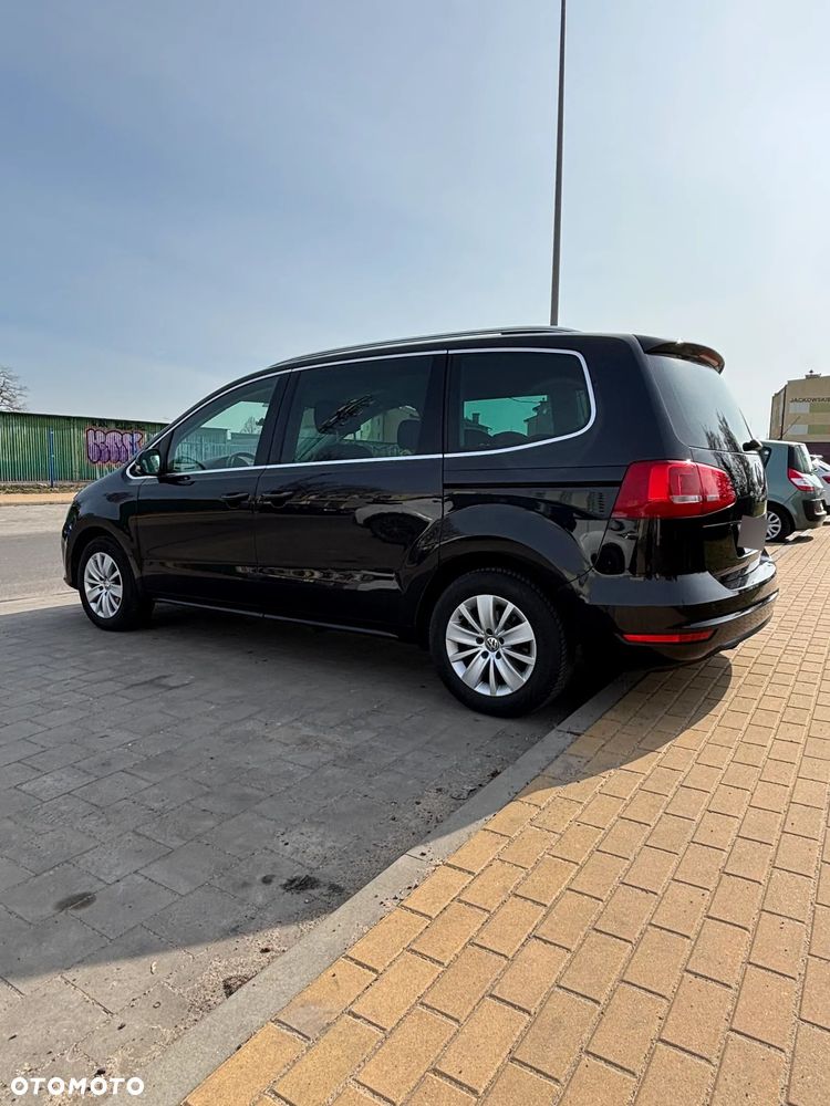 Volkswagen Sharan - 10