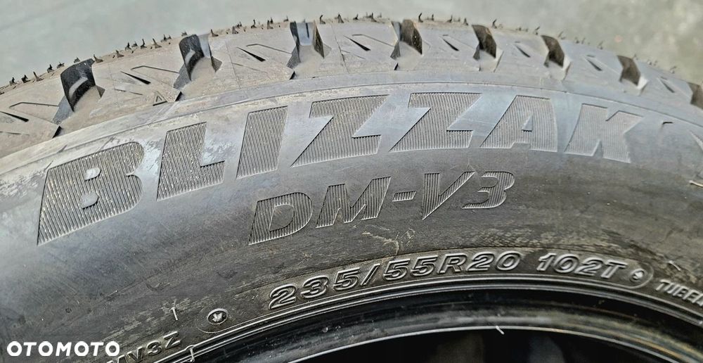 1x Bridgestone Blizzak DM-V3 235/55R20 102T Z491A - 9