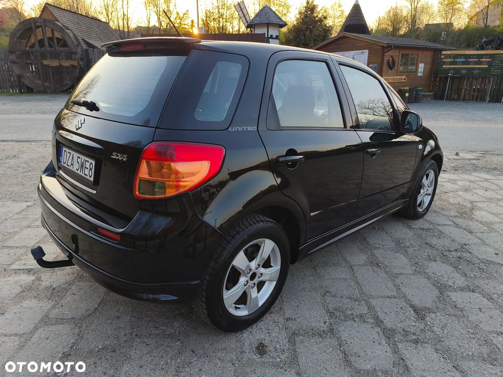 Suzuki SX4 - 5