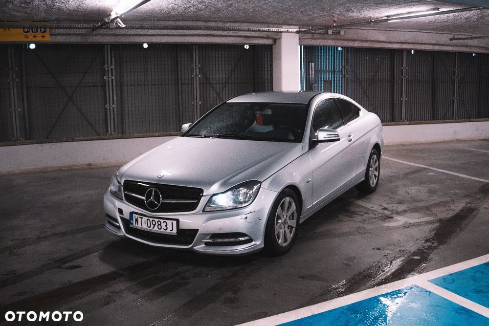 Mercedes-Benz Klasa C 180 BlueEFFICIENCY 7G-TRONIC - 1