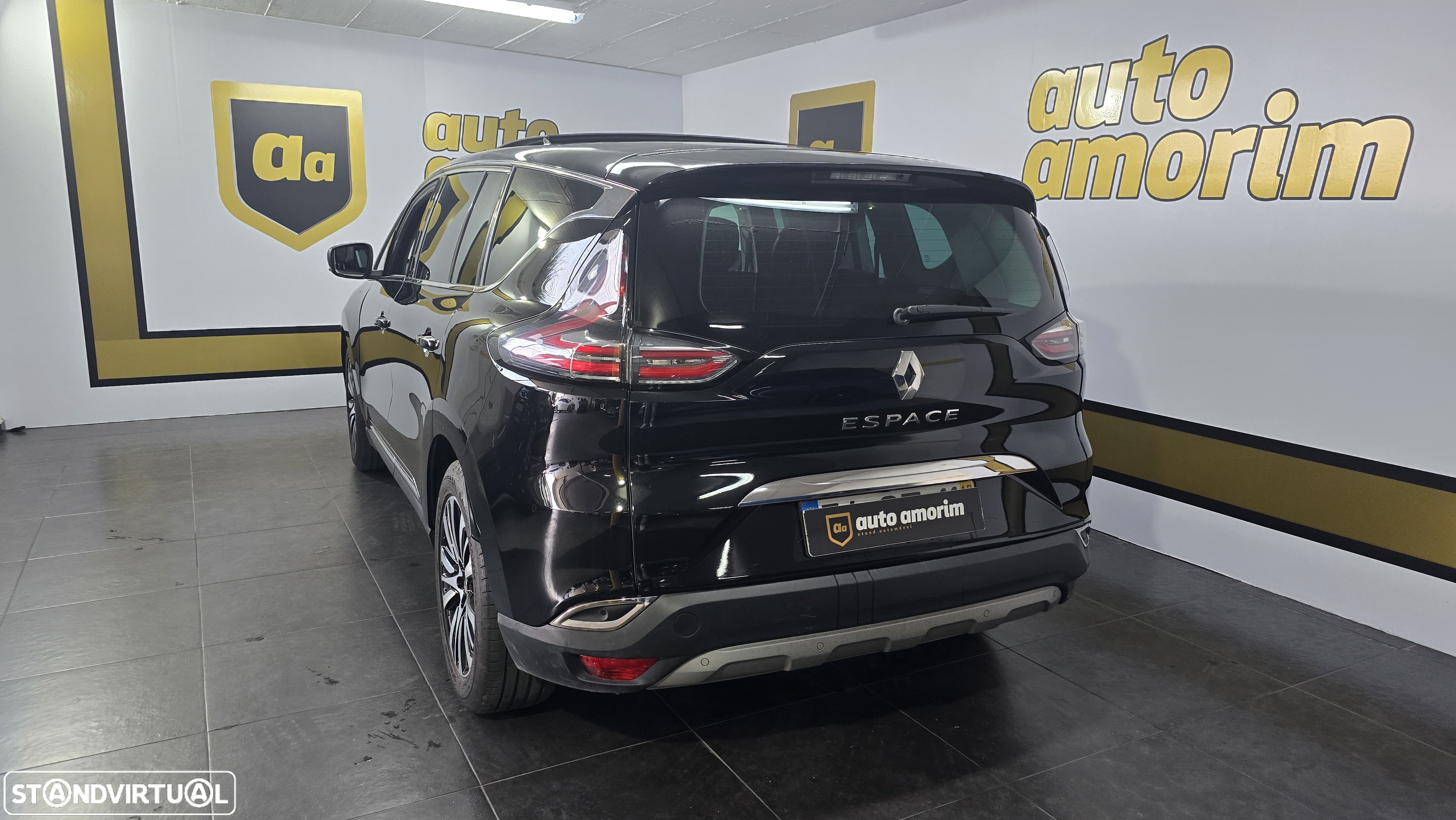 Renault Espace 1.6 dCi Initiale Paris EDC - 12