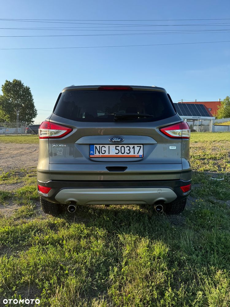 Ford Kuga 2.0 TDCi 4WD Titanium - 4