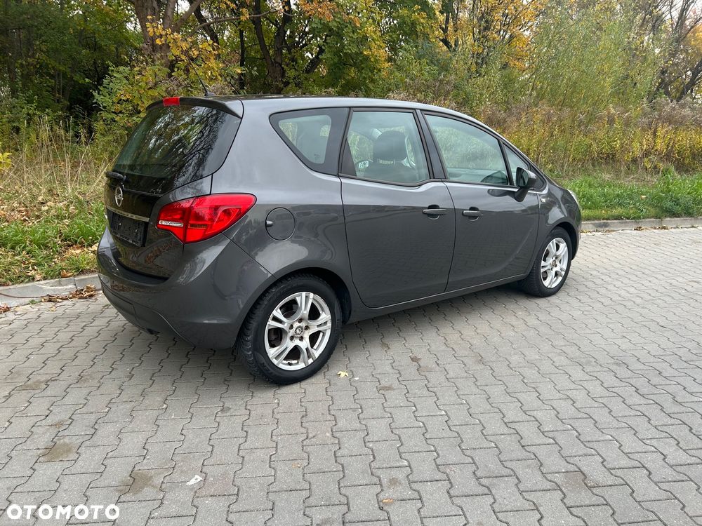Opel Meriva 2010 photo 3