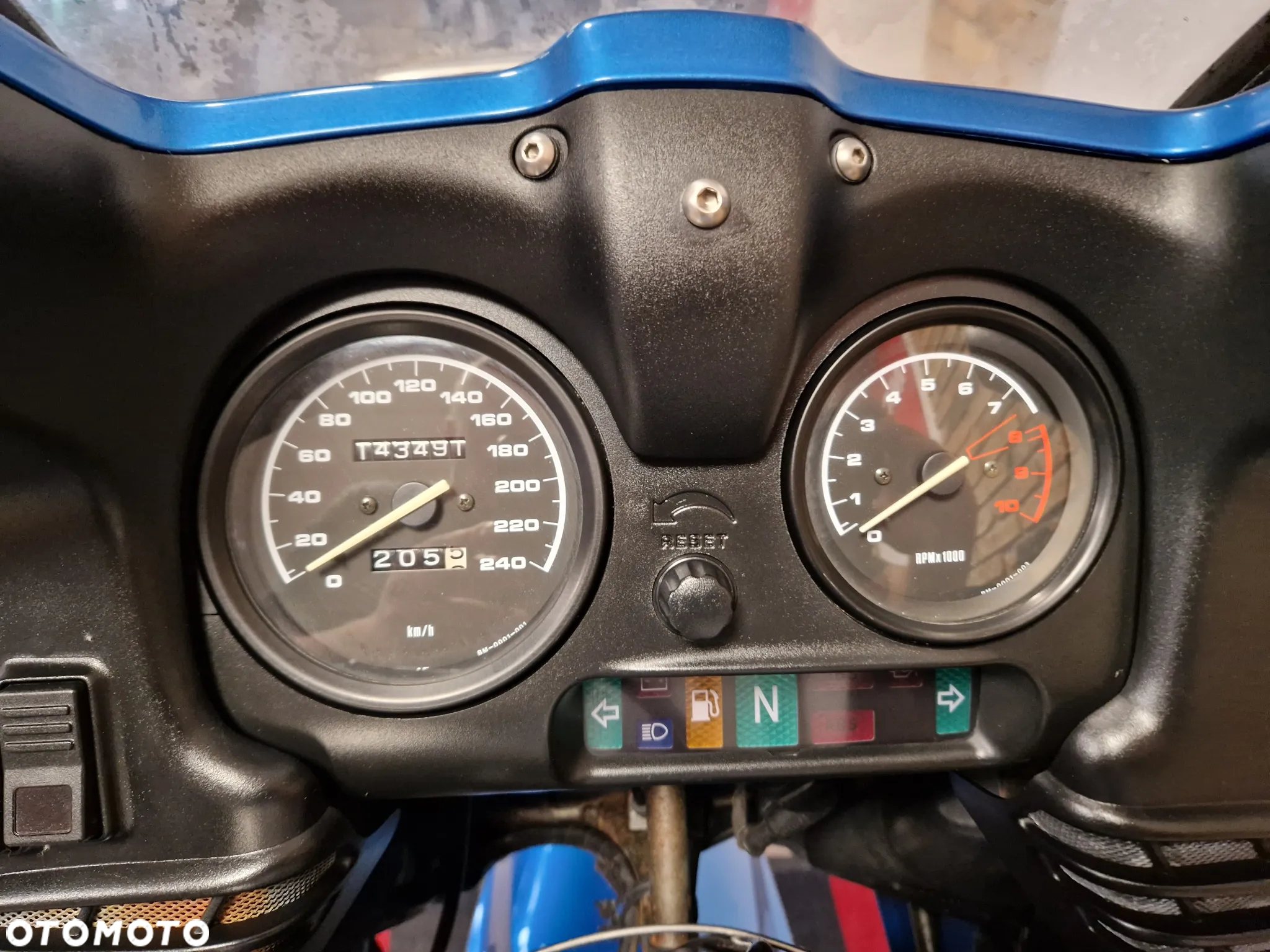 BMW RT - 25