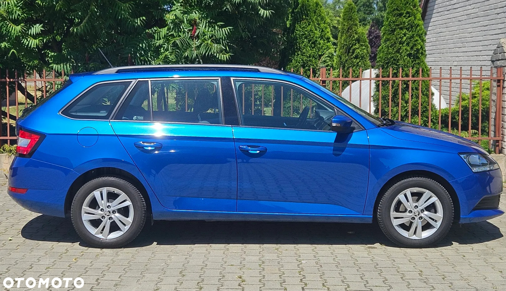 Skoda Fabia 1.0 Ambition - 4