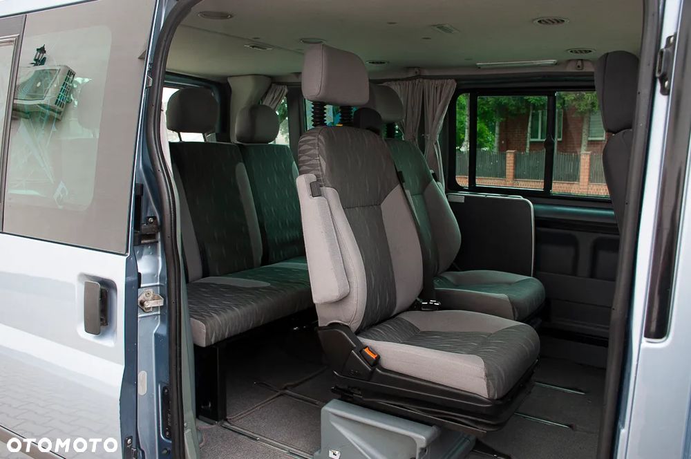 Ford Transit - 26