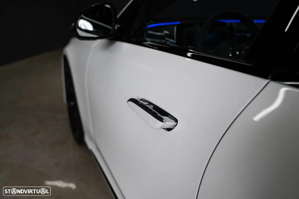 Mercedes-Benz E 300 - 55