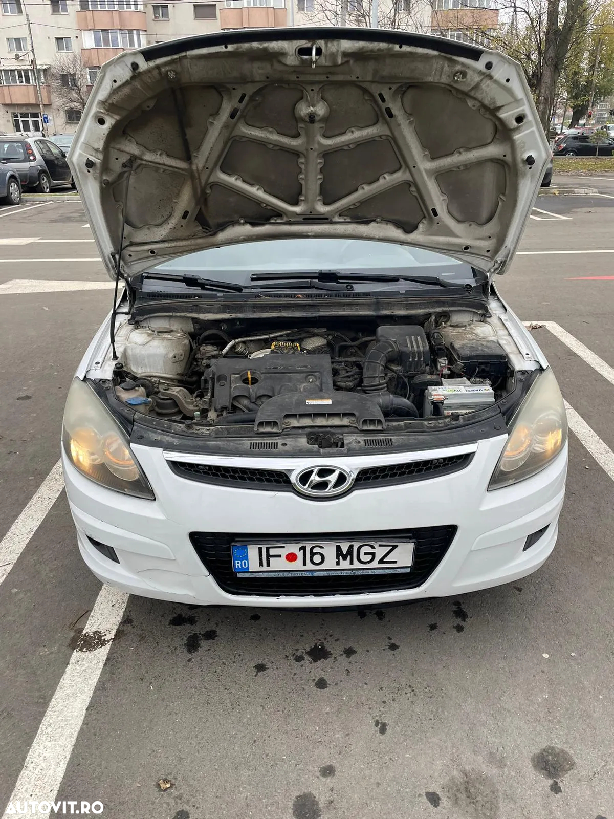 Hyundai i30 1.4 DOHC GL CLASSIC - 18