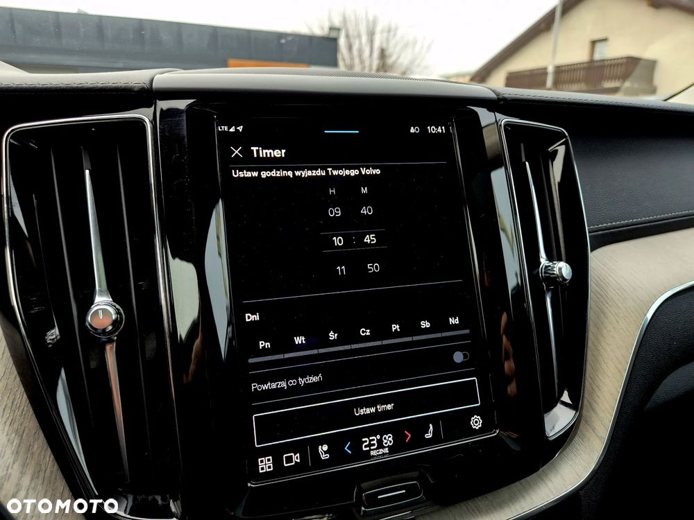 Volvo XC 60 T6 Plug-In Hybrid AWD Inscription - 22