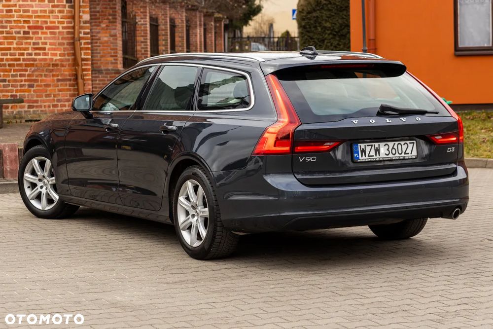 Volvo V90 D3 Momentum - 7