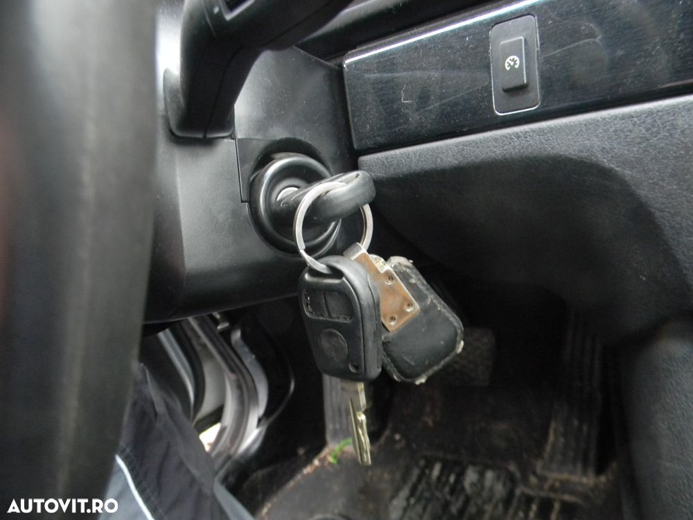 Dezmembrari  BMW 5 (E39)  1995  > 2004 528 i Benzina - 19