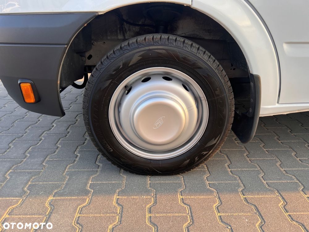 Ford TRANSIT 17 osobowy KLIMA TACHOGRAF TEMPOMAT - 19