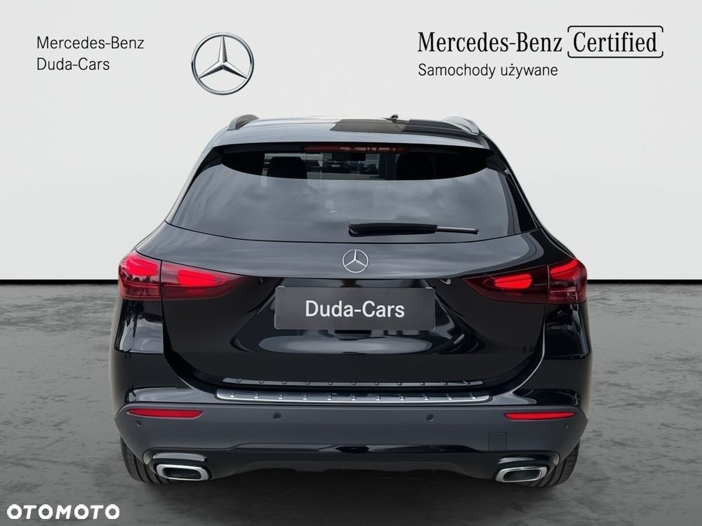 Mercedes-Benz GLA 200 Progressive - 5