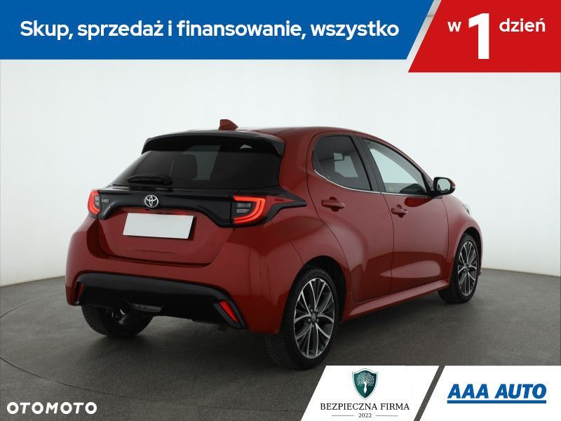 Toyota Yaris - 7