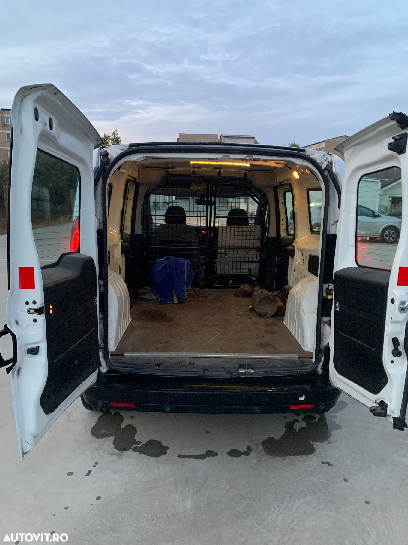 Fiat Doblo Cargo - 11