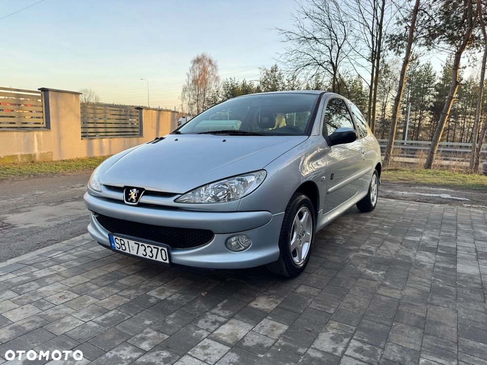 Peugeot 206 - 4