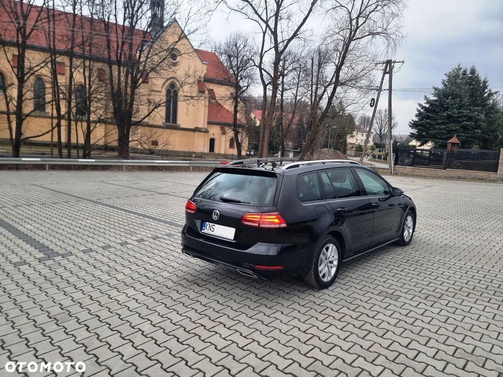 Volkswagen Golf 2.0 TDI SCR DSG R-Line - 3