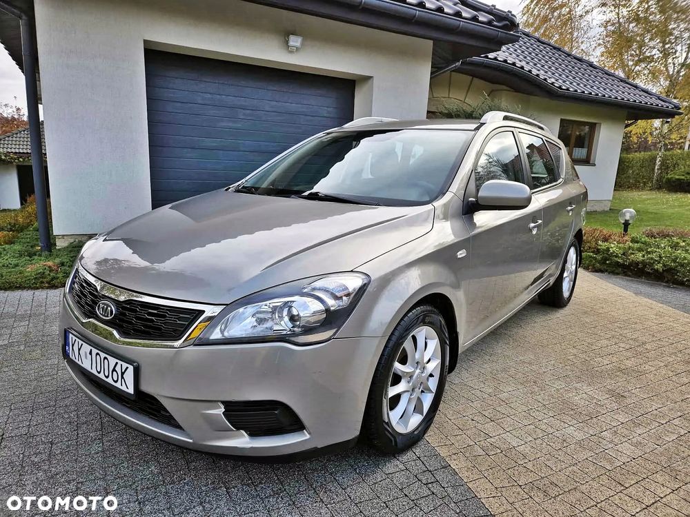 Kia Ceed Cee'd 1.4 Comfort - 40
