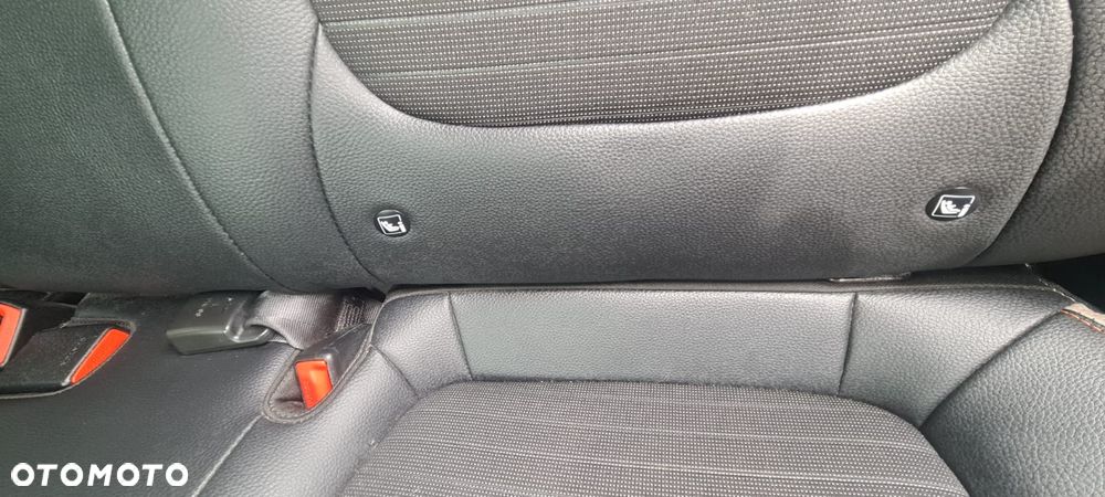 Kia Stonic 1.6 CRDi L - 30