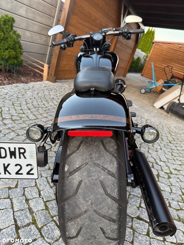 Harley-Davidson FXSB Breakout - 10
