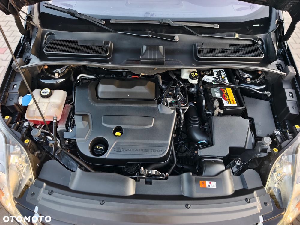 Ford Kuga 2.0 TDCi 4x4 Titanium - 23