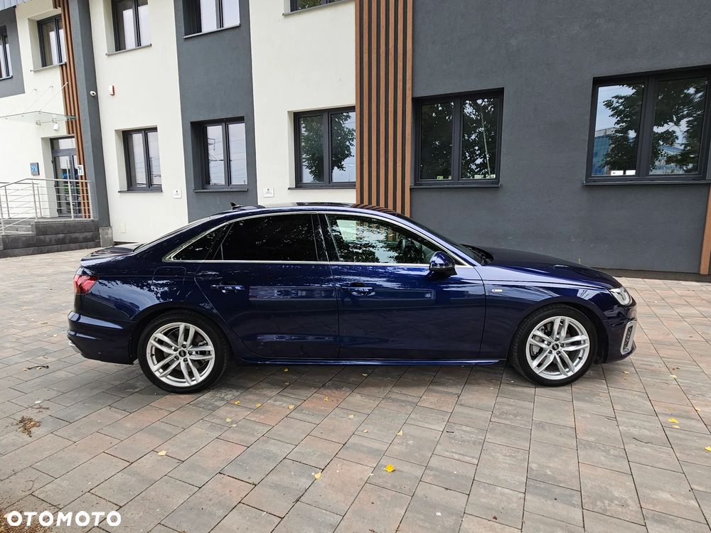Audi A4 Limousine 45 TFSI quattro S tronic S line - 4